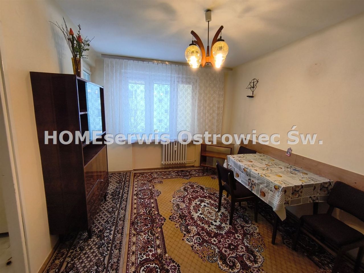 Mieszkanie 3-pokojowe Ostrowiec Świętokrzyski Centrum. Zdjęcie 2
