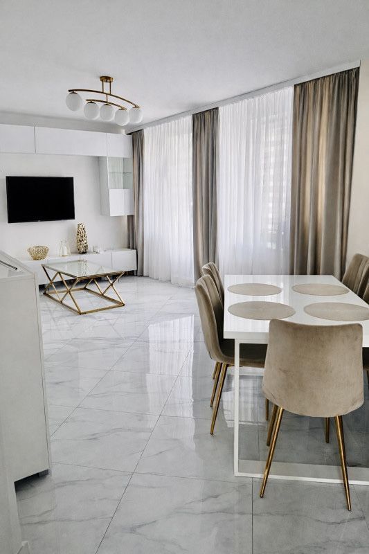 Ostrołęka Centrum, ul. Hubalczyków Mieszkanie - 4 pokoje - 73 m² - 3 piętro
