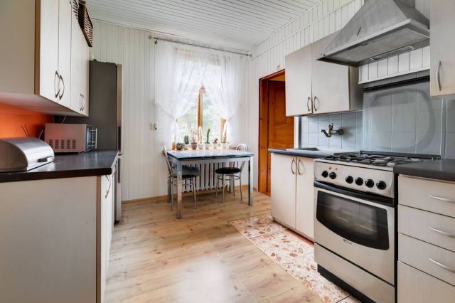 bliźniak, 4 pokoje Legionowo, ul. ks. Jana Ignacego Skorupki. Zdjęcie 2