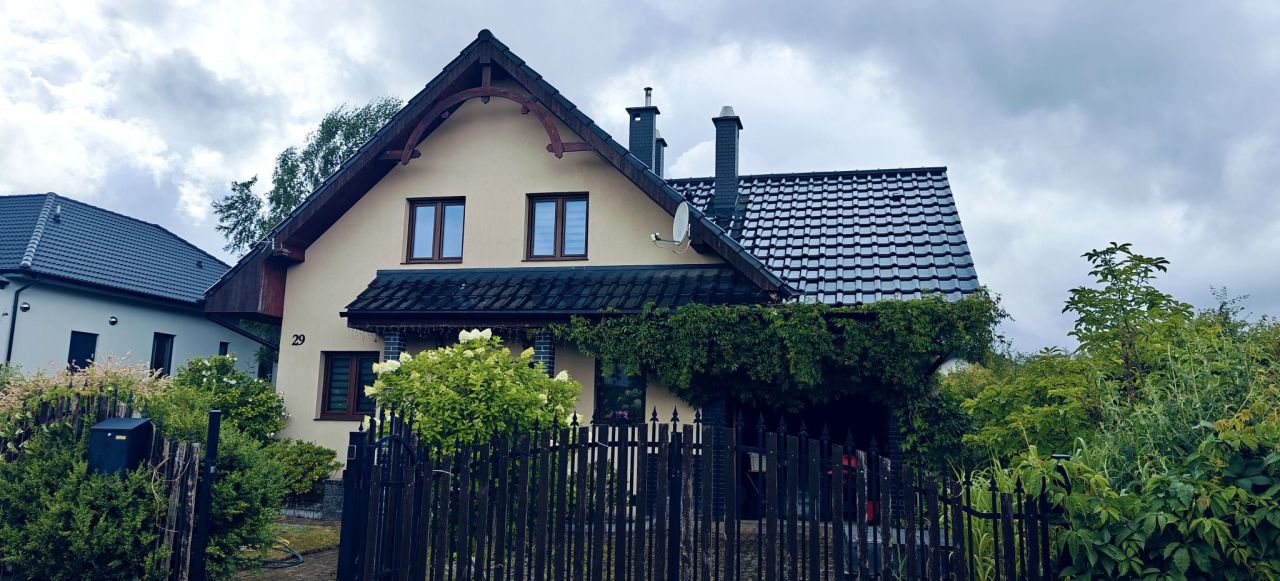 dom wolnostojący, 5 pokoi Czaplinek, ul. Wiejska. Zdjęcie 2