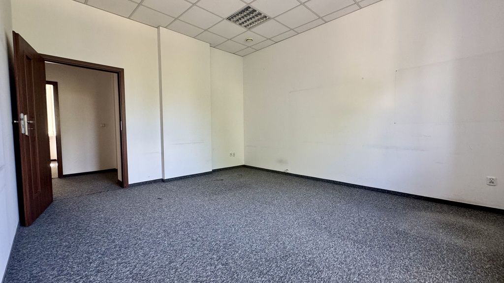 Biuro Radom, ul. Kazimierza Kelles-Krauza. Zdjęcie 16