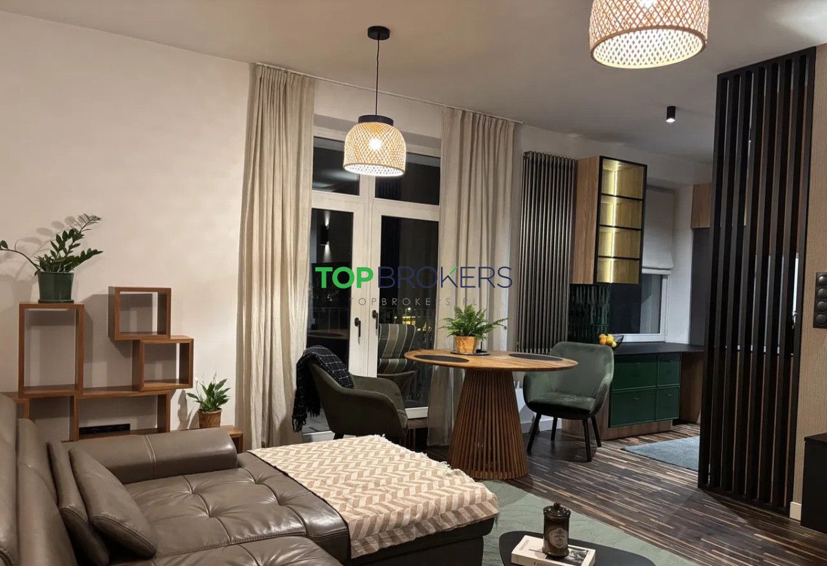 Mieszkanie 2-pokojowe Warszawa Żoliborz, ul. Adama Mickiewicza. Zdjęcie 2