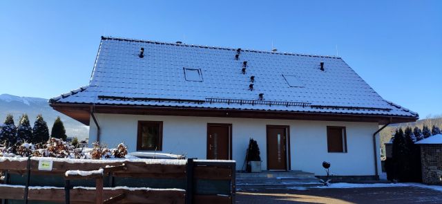 bliźniak, 16 pokoi Ściegny. Zdjęcie 1