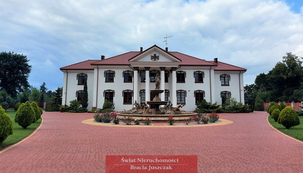 Nieruchomość komercyjna Sieradz. Zdjęcie 1