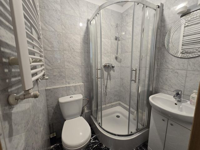 dom wolnostojący, 11 pokoi Michałowice, -. Zdjęcie 16