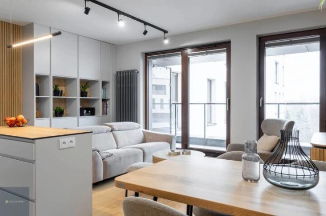 Mieszkanie 3-pokojowe Katowice Muchowiec, ul. Francuska. Zdjęcie 2