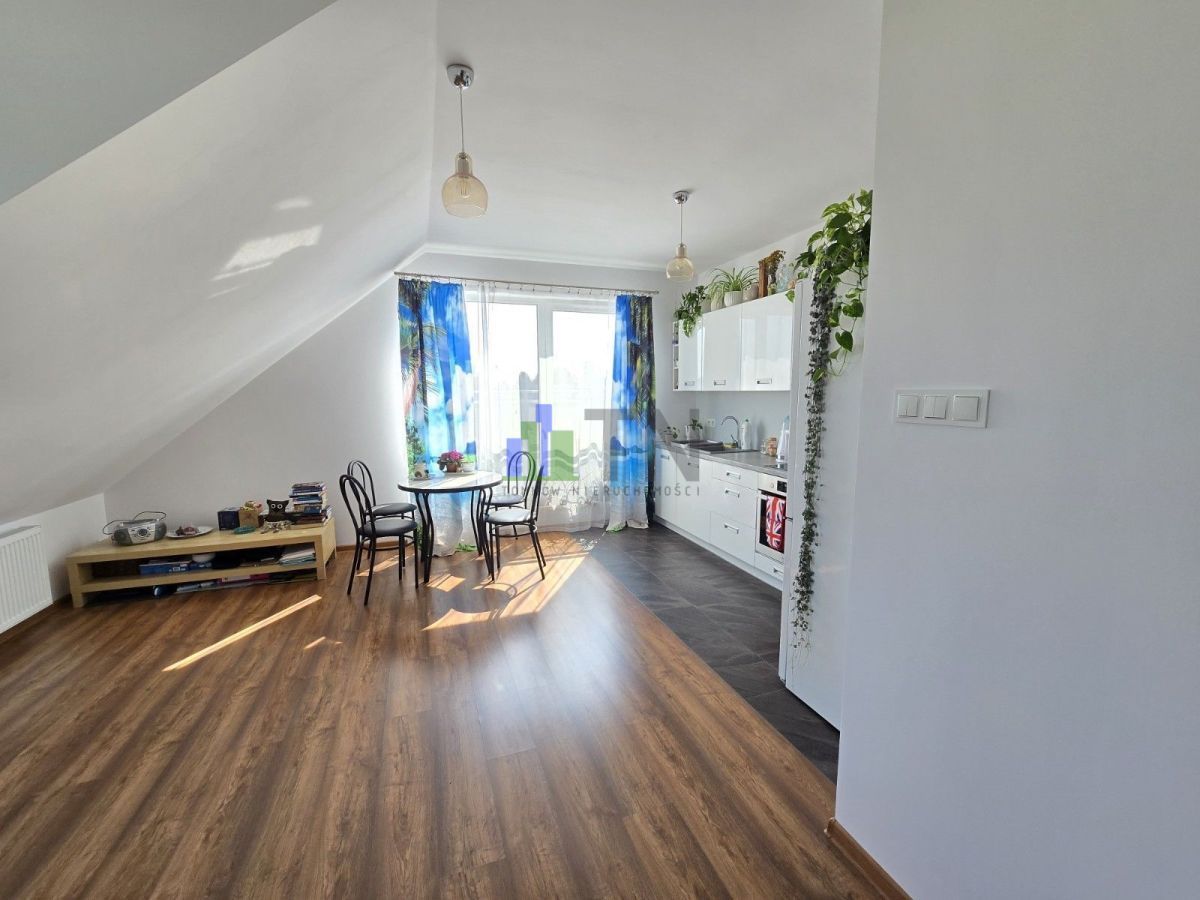 Mieszkanie 3-pokojowe Kamieniec Wrocławski. Zdjęcie 4