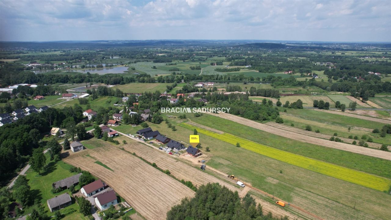 dom wolnostojący, 5 pokoi Brzezinka, ul. Dolna. Zdjęcie 2