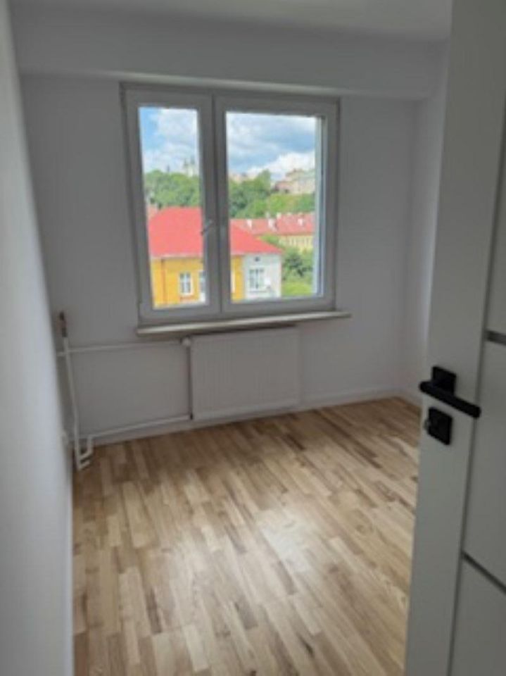 Mieszkanie 3-pokojowe Sanok Błonie, ul. Błonie. Zdjęcie 11