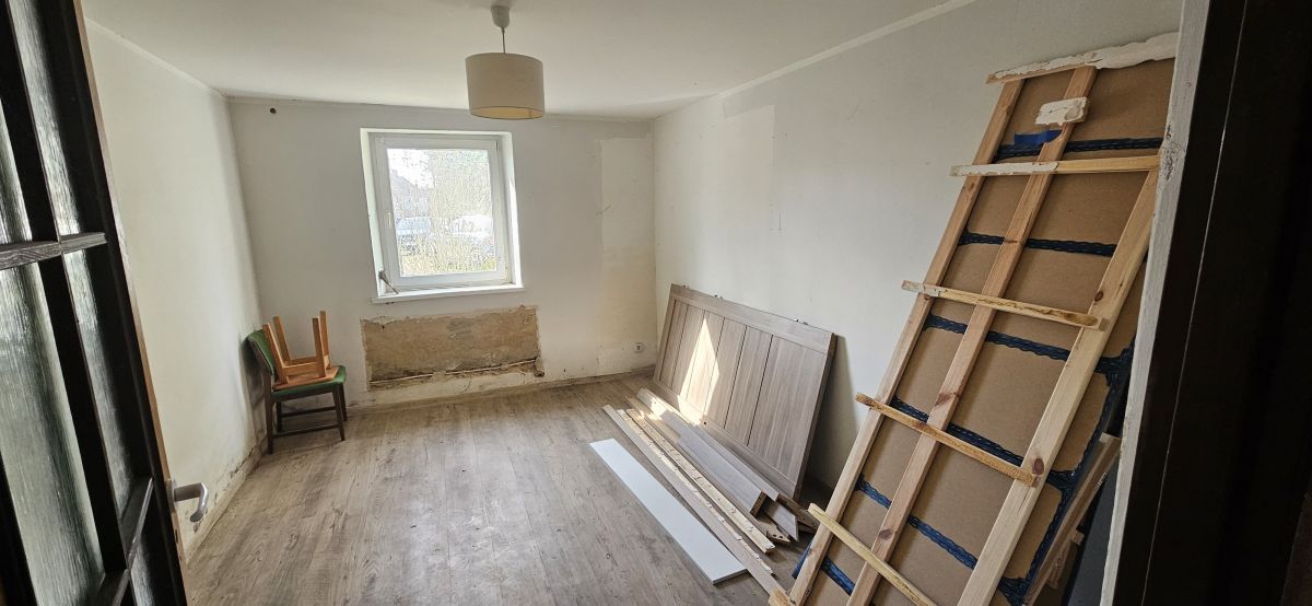 dom wolnostojący, 3 pokoje Mrozów. Zdjęcie 4