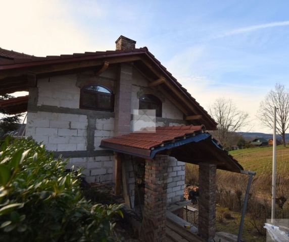 dom wolnostojący, 3 pokoje Dobra. Zdjęcie 4