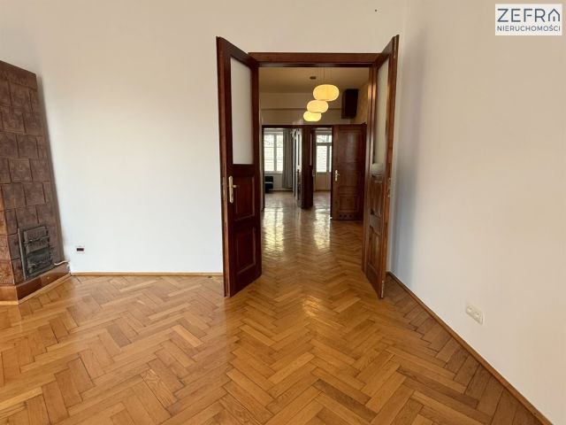 Lokal Kraków Zwierzyniec. Zdjęcie 8