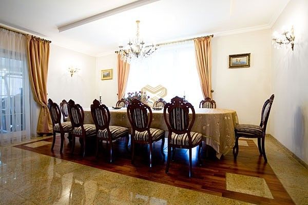 dom wolnostojący, 7 pokoi Konstancin-Jeziorna. Zdjęcie 9