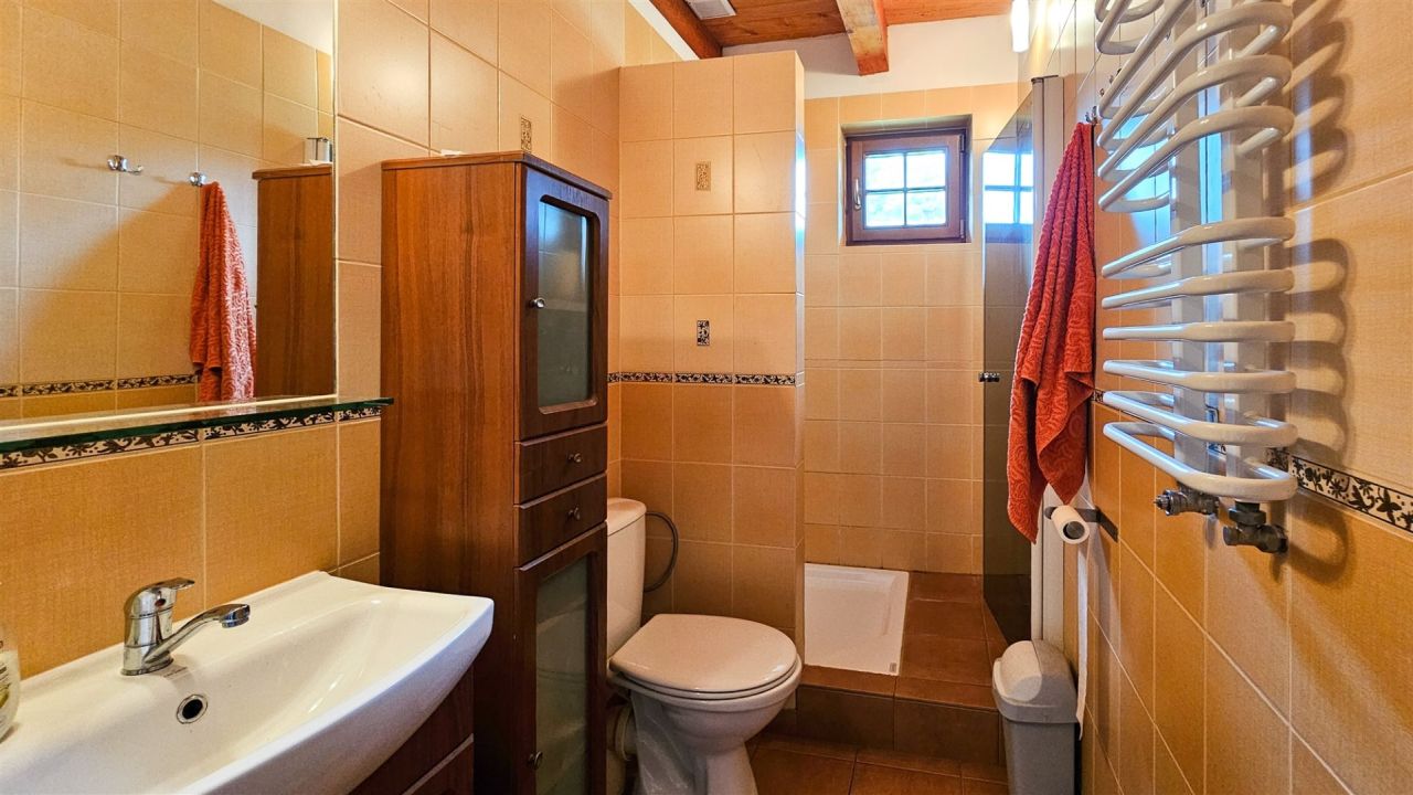 dom wolnostojący, 5 pokoi Pieczysko. Zdjęcie 15