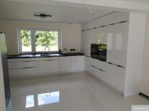 dom wolnostojący, 4 pokoje Kobierniki. Zdjęcie 4