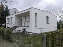 dom wolnostojący, 4 pokoje Puławy Włostowice, ul. Lucjana Kaznowskiego. Zdjęcie 1