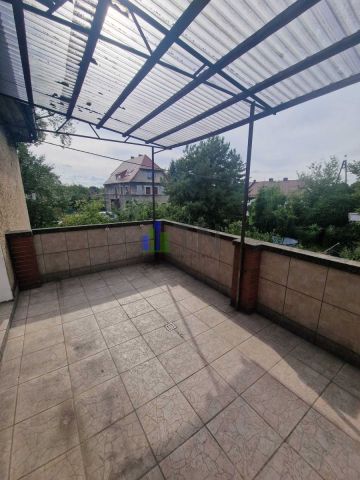 dom wolnostojący, 8 pokoi Jelcz-Laskowice. Zdjęcie 6