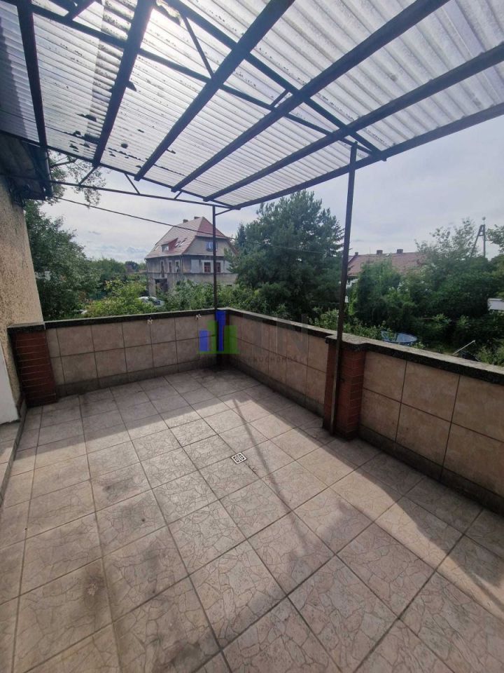 dom wolnostojący, 8 pokoi Jelcz-Laskowice. Zdjęcie 6