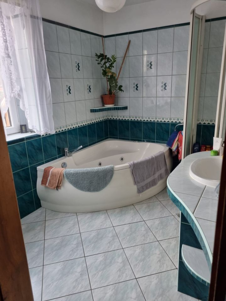 dom wolnostojący, 6 pokoi Pinczyn, ul. Główna. Zdjęcie 3