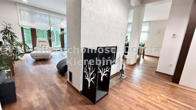 dom wolnostojący, 6 pokoi Bilcza. Zdjęcie 9