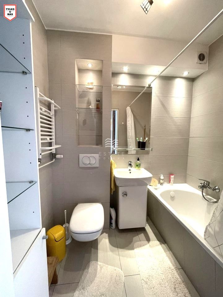 Mieszkanie 2-pokojowe Łeba, pl. Dworcowy. Zdjęcie 4