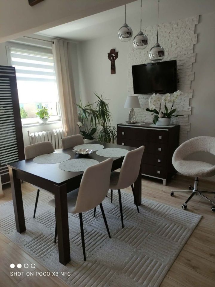 Mieszkanie 2-pokojowe Knurów, ul. Lotników. Zdjęcie 1