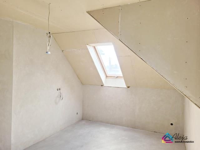 dom wolnostojący, 5 pokoi Łysiec. Zdjęcie 5