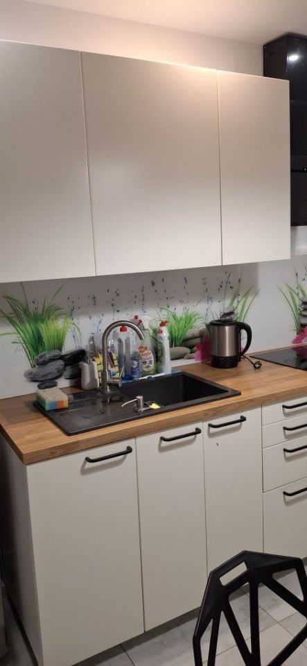 Mieszkanie 2-pokojowe Tomaszów Mazowiecki. Zdjęcie 2