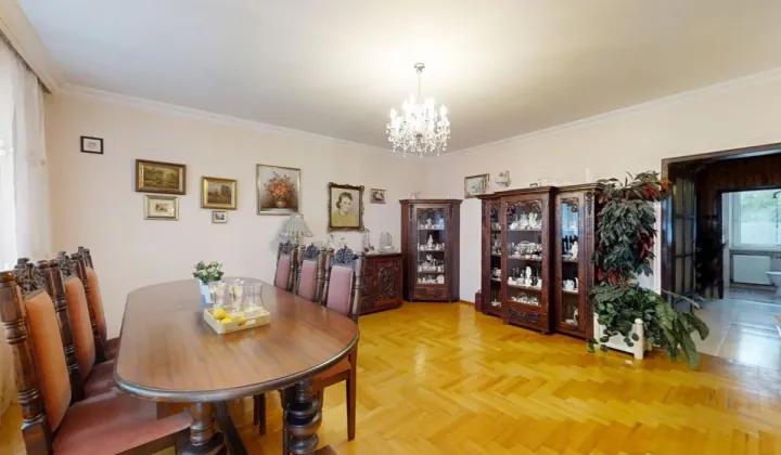 dom wolnostojący, 7 pokoi Łódź Julianów, ul. Kruszynowa