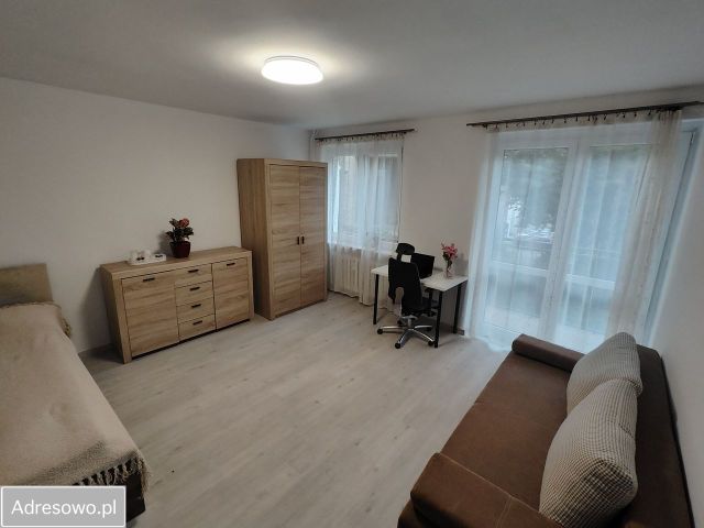 Mieszkanie 1-pokojowe Wrocław Krzyki, ul. Komuny Paryskiej. Zdjęcie 1
