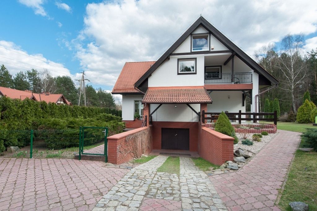 dom wolnostojący, 7 pokoi Miodówko. Zdjęcie 1