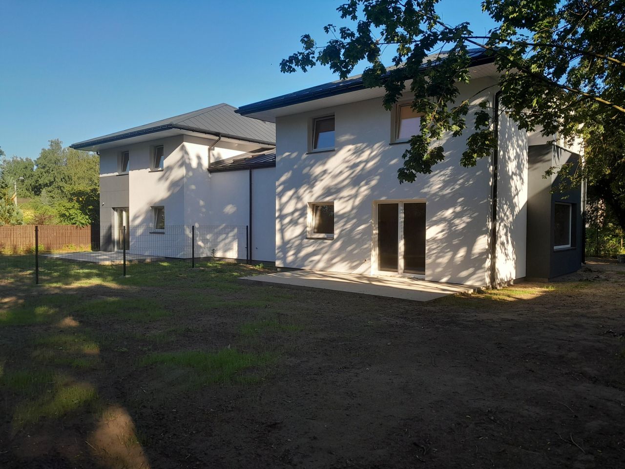 bliźniak, 5 pokoi Grodzisk Mazowiecki Centrum, ul. Willowa. Zdjęcie 2