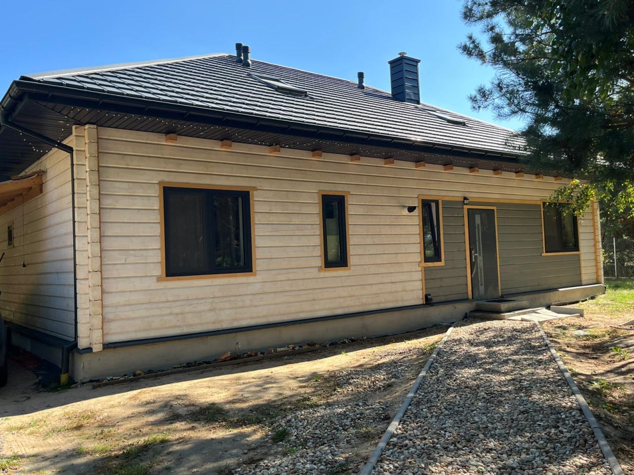 dom wolnostojący, 6 pokoi Radziwiłłów