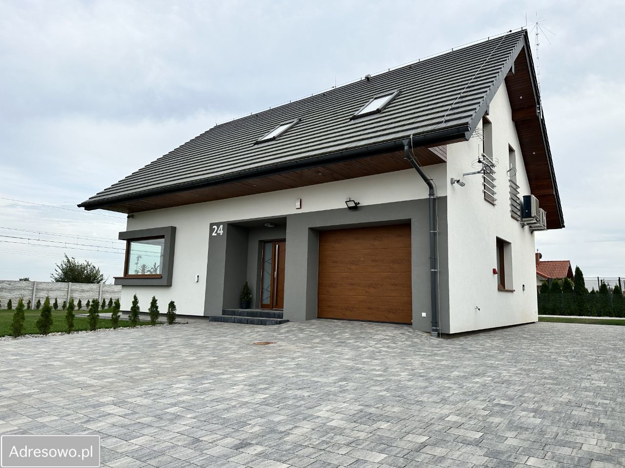 dom wolnostojący, 5 pokoi Kiekrz