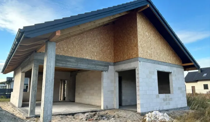 dom wolnostojący, 4 pokoje Zamość, ul. Różana