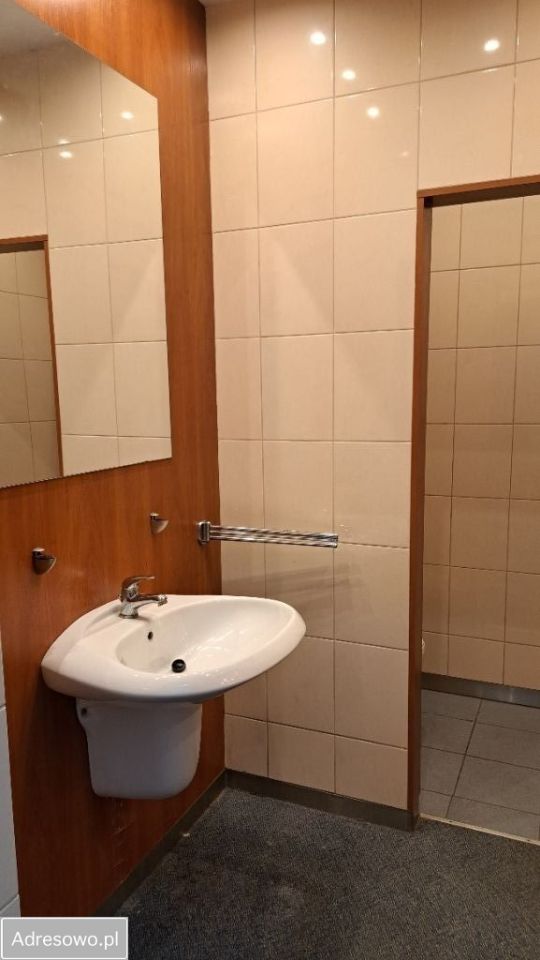 Lokal Warszawa Grochów, ul. gen. Augusta Emila Fieldorfa "Nila". Zdjęcie 4