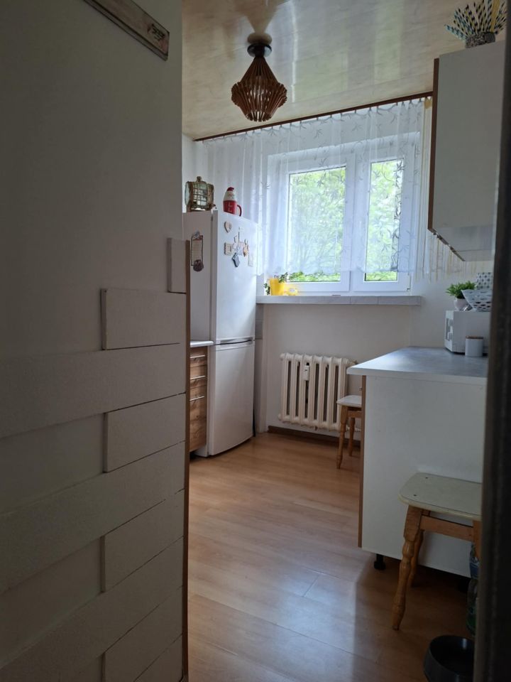 Mieszkanie 3-pokojowe Ustrzyki Dolne, ul. Pionierska. Zdjęcie 2