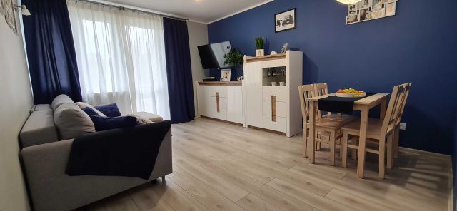 Mieszkanie 2-pokojowe Świerże Górne. Zdjęcie 1