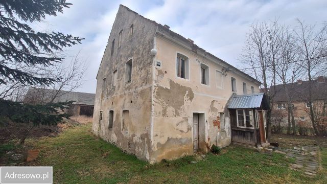 dom wolnostojący, 5 pokoi Męcinka. Zdjęcie 1