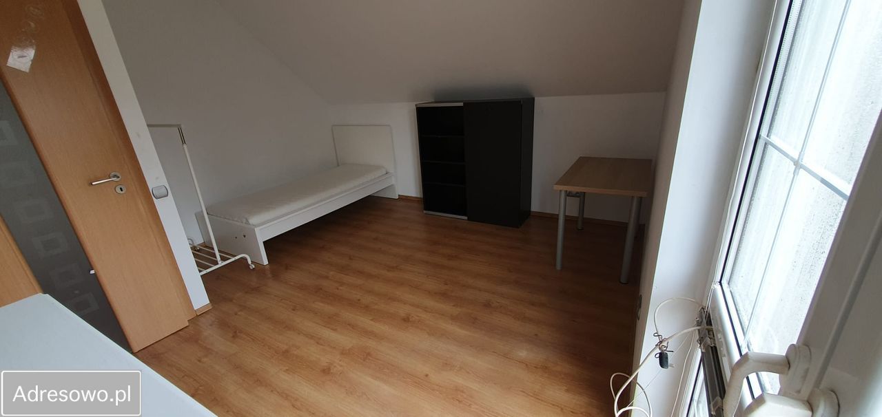 bliźniak, 5 pokoi Książenice, al. E. Marylskiego. Zdjęcie 4