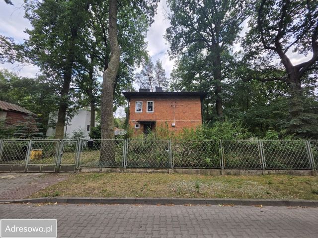 dom wolnostojący, 4 pokoje Milanówek, ul. Królowej Jadwigi. Zdjęcie 1