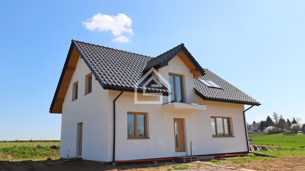 dom wolnostojący, 5 pokoi Czyżów