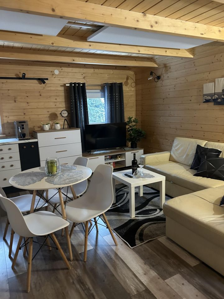 dom wolnostojący, 5 pokoi Brenna Bukowa, ul. Armii Krajowej. Zdjęcie 38