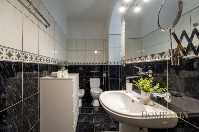 dom wolnostojący, 7 pokoi Warszawa Bemowo, ul. Lustrzana. Zdjęcie 13