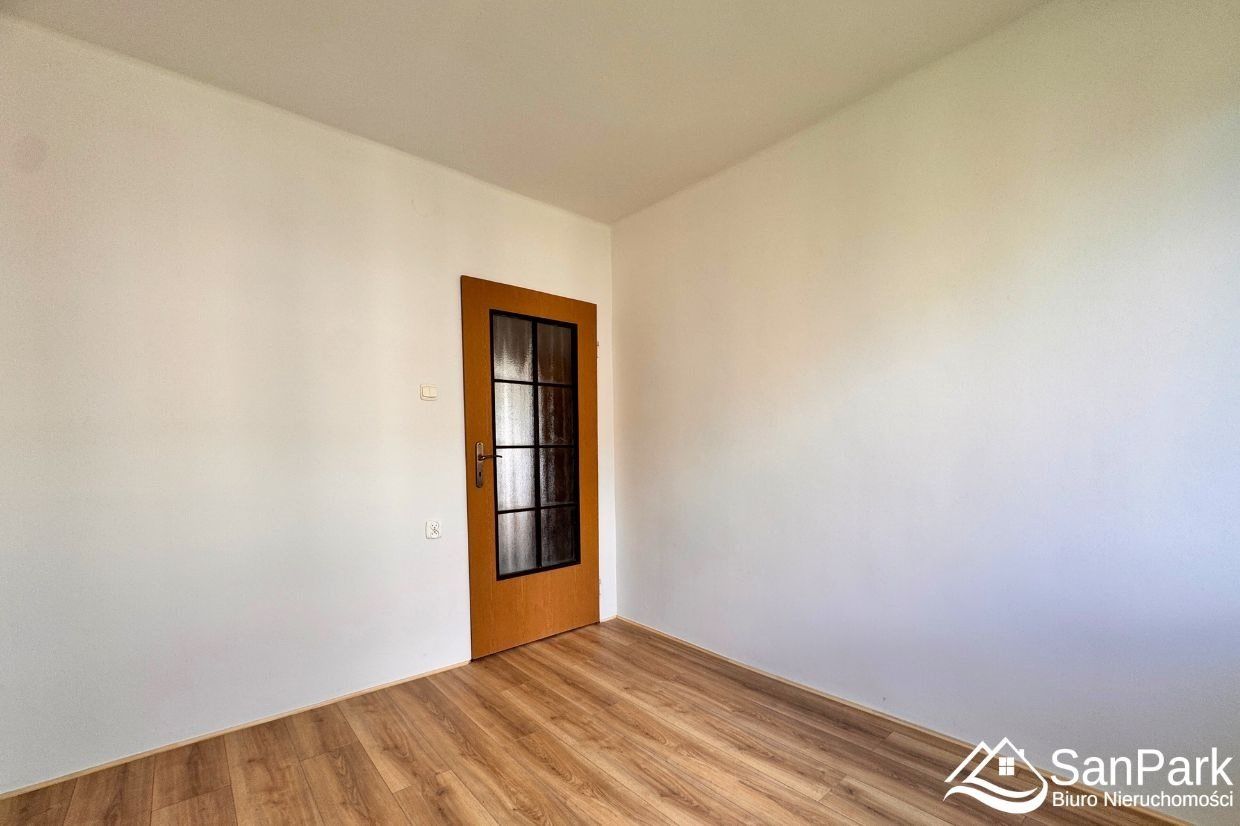 Mieszkanie 4-pokojowe Lesko, ul. Słowackiego. Zdjęcie 5