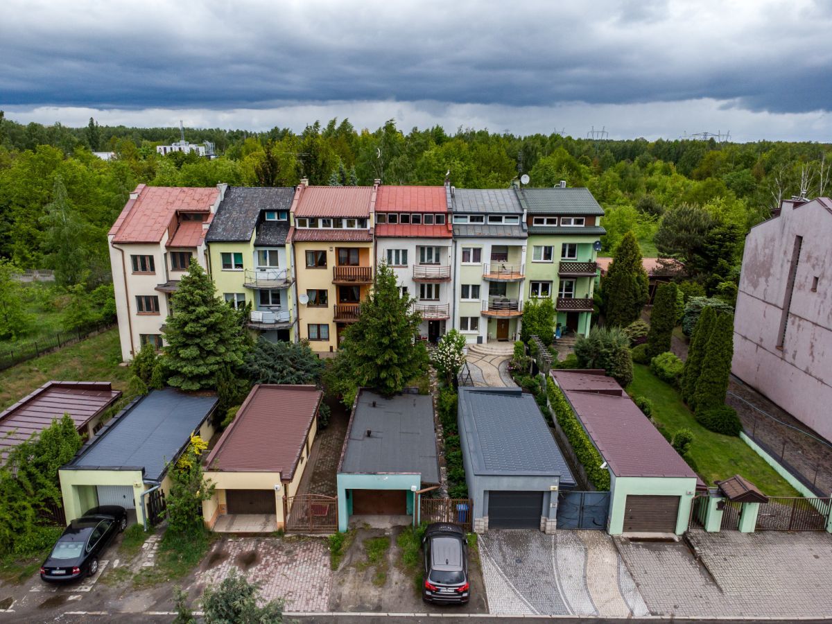 dom szeregowy, 5 pokoi Łódź Olechów, ul. Bolesława Krzywoustego. Zdjęcie 15