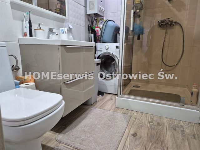 Mieszkanie 3-pokojowe Ostrowiec Świętokrzyski Centrum. Zdjęcie 3