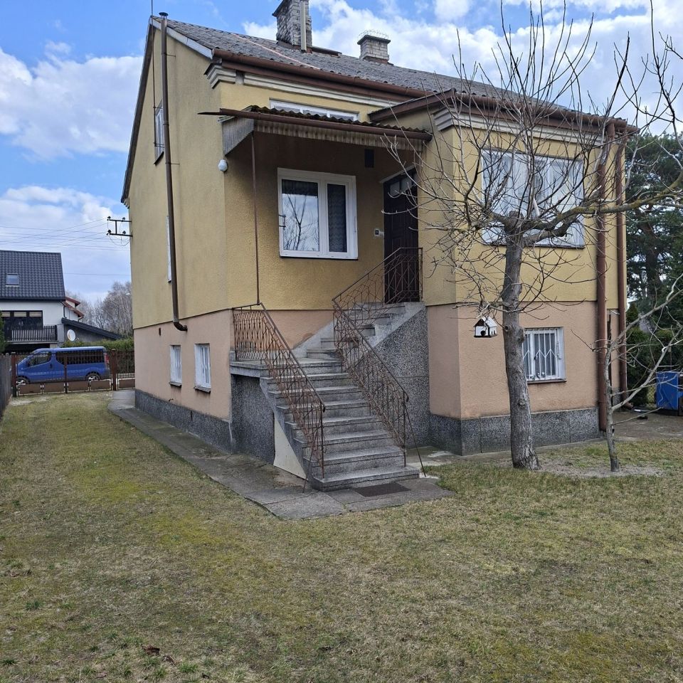 dom wolnostojący Chylice, ul. Wojska Polskiego. Zdjęcie 3