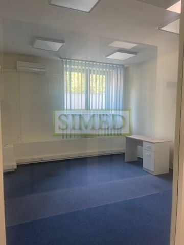 Biuro Warszawa Wilanów. Zdjęcie 2