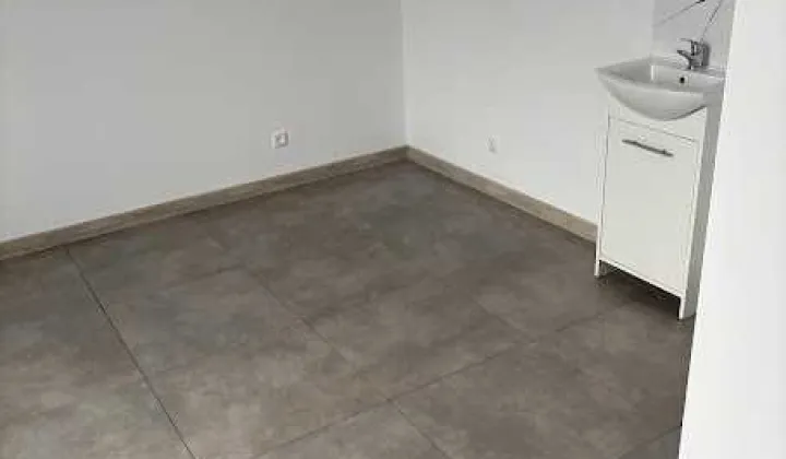 Lokal Września Centrum, ul. Opieszyn